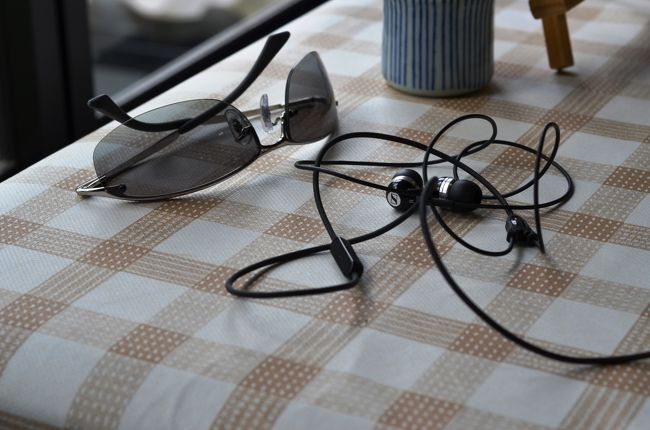 奈良の料理？<br />人気メニューと言うことで、「釜飯」と「そうめん」をオーダーしました。<br />釜飯が炊きあがるまで、音楽でも聞きながらのんびりと待つことにします。