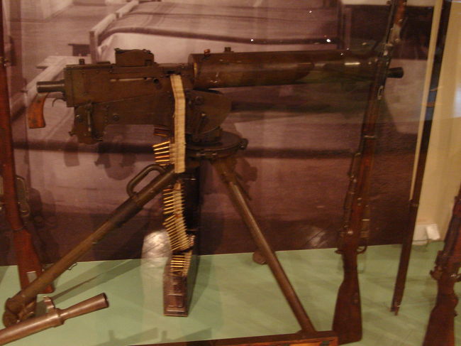 【軍事博物館】<br />一目瞭然ですが、機関銃です。