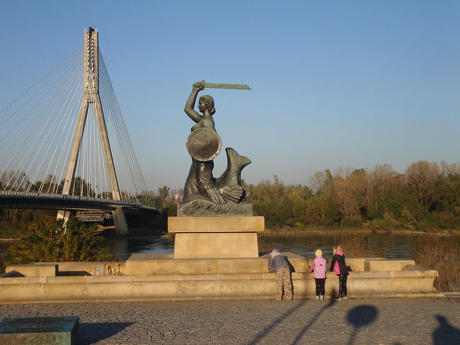 【人魚像】<br />そのまんまですが・・・・