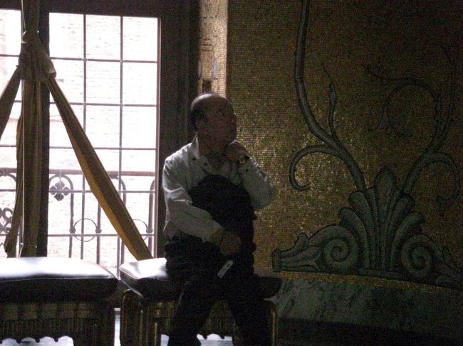 父はすっかり飽きてしまったみたいです。<br /><br />この写真を見ていると可愛い父親なのですが、普段は口うるさすぎる可愛いとはいえない父親です。