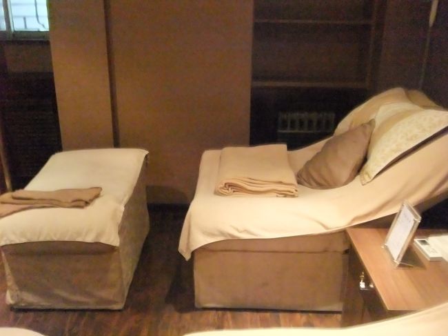 体力的にキツかったので、その後はタクシーでいつもの松林保健中心へ。<br /><br />130分110元の激安マッサージ☆