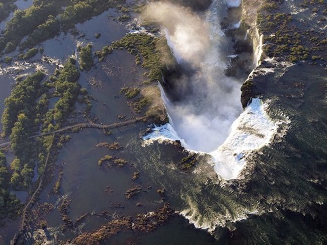 遊歩道探してくださいね。