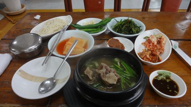 口直しに東大門近くの食堂でカルビタン？？<br /><br />味は更に微妙　10000Ｗ