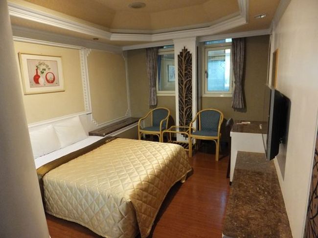 【花語旅館】<br /><br />　コンパクトな部屋です