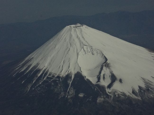 何気に富士山見てるけど<br /><br />欠けてる？？