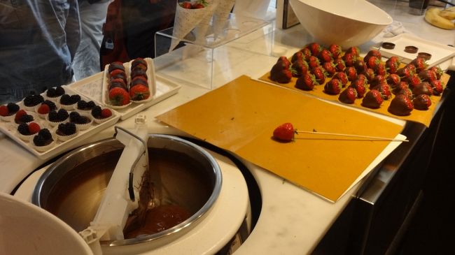 ゴディバのイチゴチョコレート（日本語直訳）