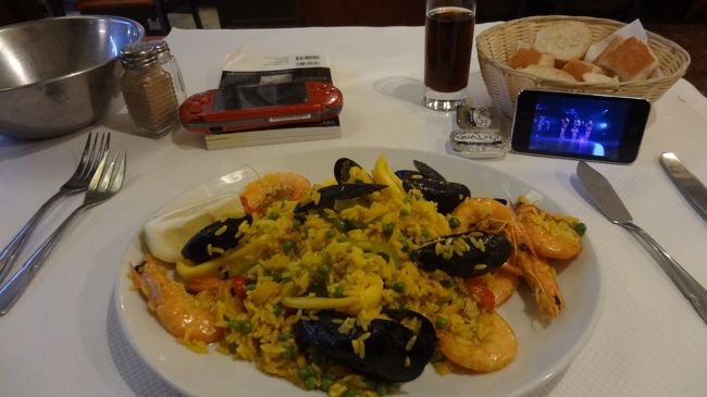 昼食で食べたパエリア<br /><br />味は◎