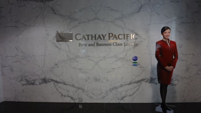 ロンドンではキャセイのラウンジ使いました(^^ゞ