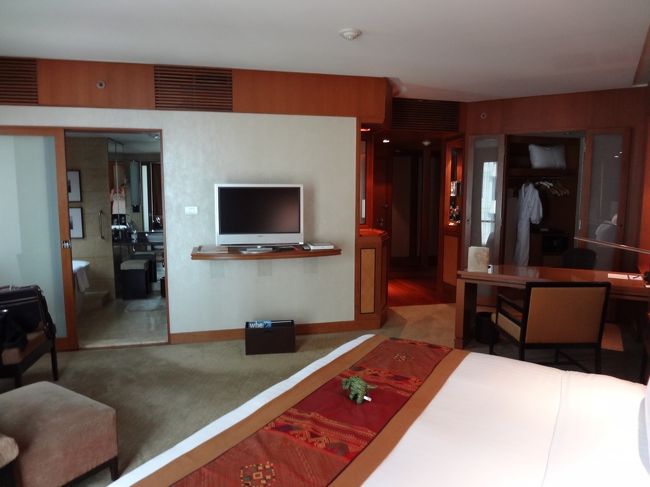 2泊目はコンラッドバンコク<br /><br />ゴールドの恩恵でコーナーエグゼにランクアップ♪<br />