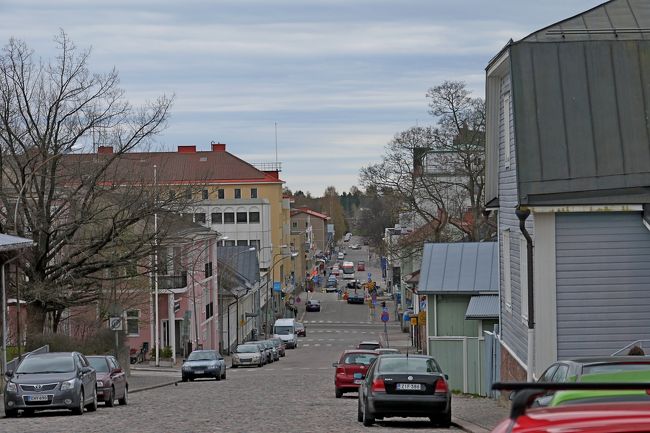 ここから新市街が望める