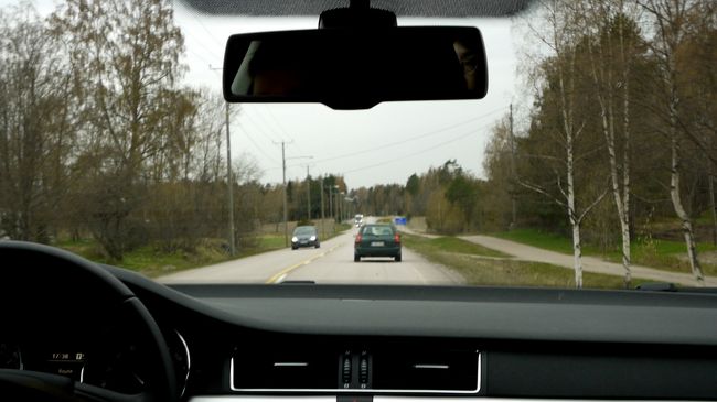 旧道は狭い道だ