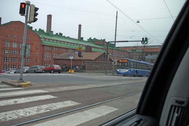 1813 これから元老院広場そばのレストランに向かう