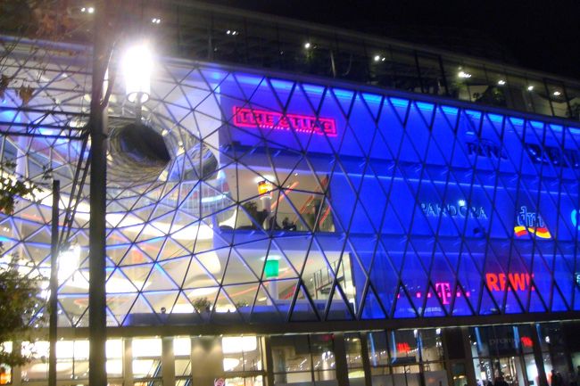 屋根の色が変わるんです。