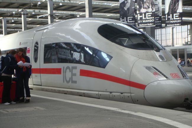 帰りのＩＣＥ<br /><br />急いでフランクフルトまで帰ります。