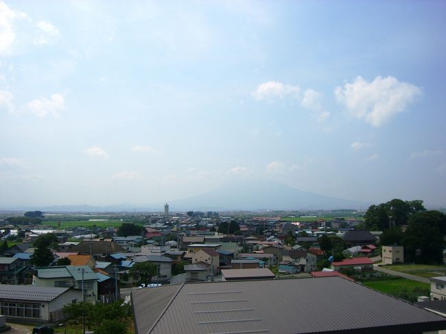 　いつもだと、「岩木山」が綺麗に見えるのですが、今回は見えませんね。<br /><br />