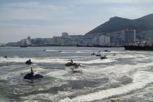 プサン港の近く<br /><br /><br />なんかイベントやってた