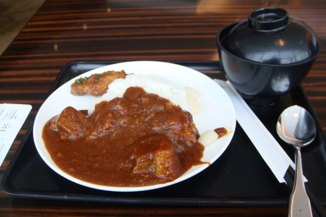 毎度ラウンジカレーで始まってすみません(^^ゞ<br />