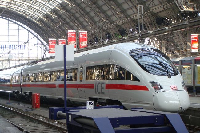 お腹もいっぱいになってローテンブルグへ出発♪<br /><br /><br />ＩＣＥ快適　まずはヴルツブルグへ