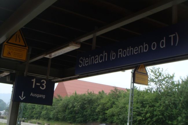 シュタインナッハ駅<br /><br />ここでローカル線に乗り換えです♪<br /><br />直通でいけないところがまたいい感じ(^^ゞ<br />
