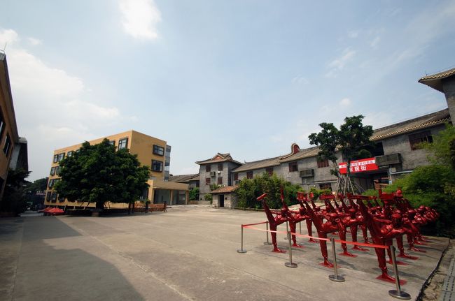 このエリアの全景を広角で！<br /><br />あんなりパッとしない感じ･･･