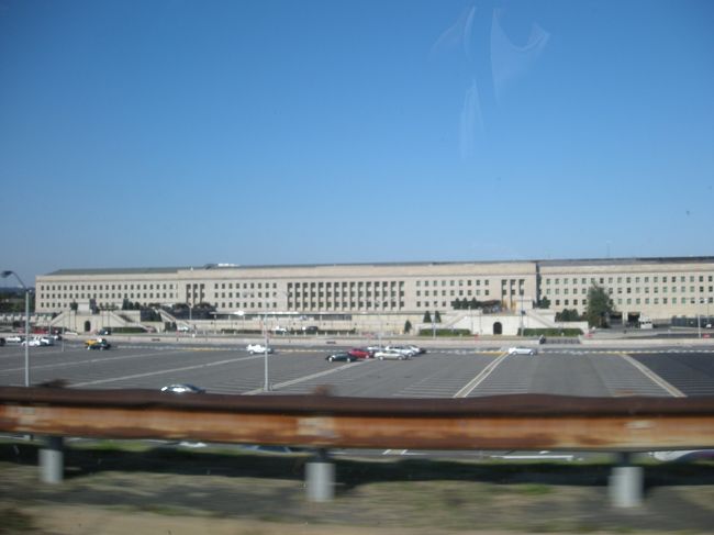 ペンタゴンの駐車場
