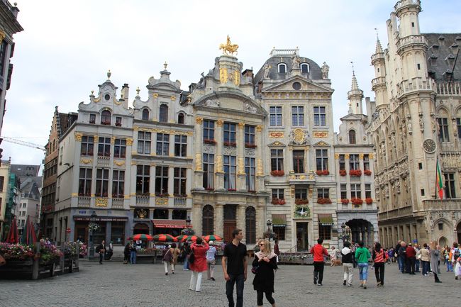 グランプラスのギルドハウス<br />レストラン、宝飾店、ビール博物館が入っています。