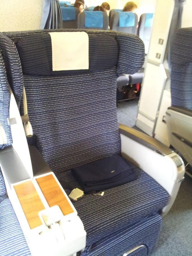 プレミアムクラスの席。