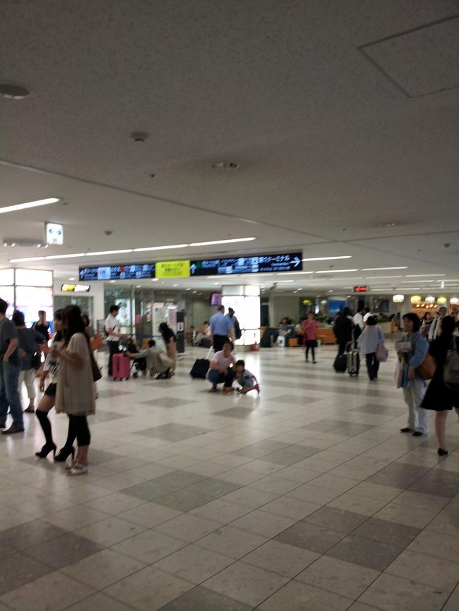 あっという間に荷物を受け取って、地下鉄へ。<br />福岡空港の利便性はダントツです！<br />