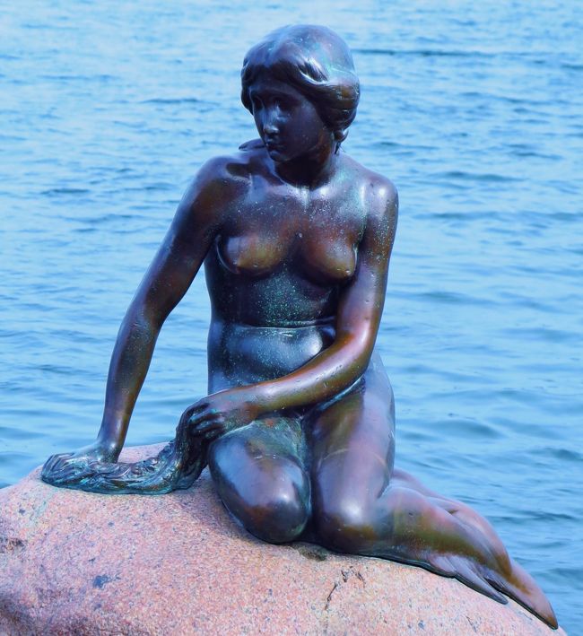 MOE 2005年5月号「人魚姫の国デンマーク アンデルセン紀行」 古本 海ねこ 絵雑誌