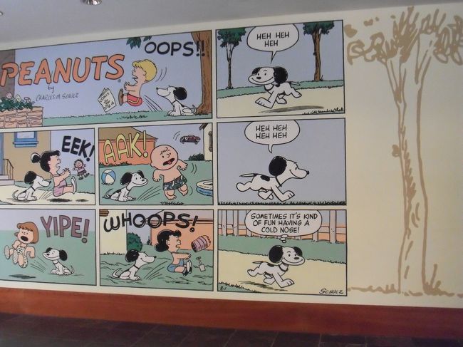 壁面にはおなじみの漫画が展示してあります。