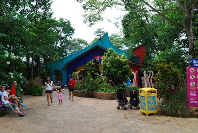 こちらはトイレ兼更衣室