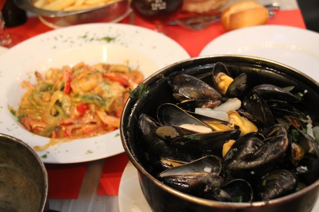 ファルスタッフでもムール貝のワイン蒸し<br />うまい！