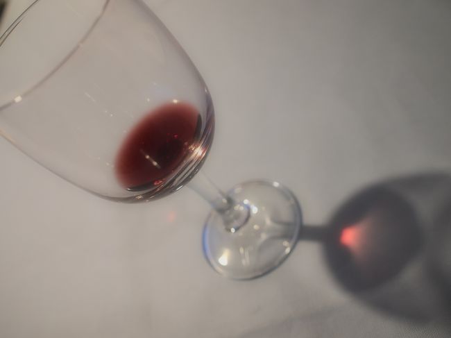 ワインも無くなったので、外の展望台からの夜景を見に行きましょう。