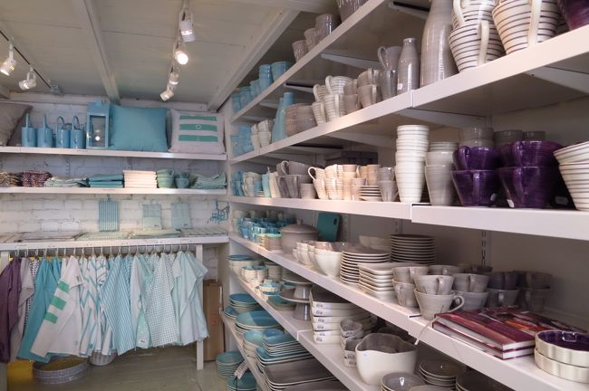 食器とかリネン類とか