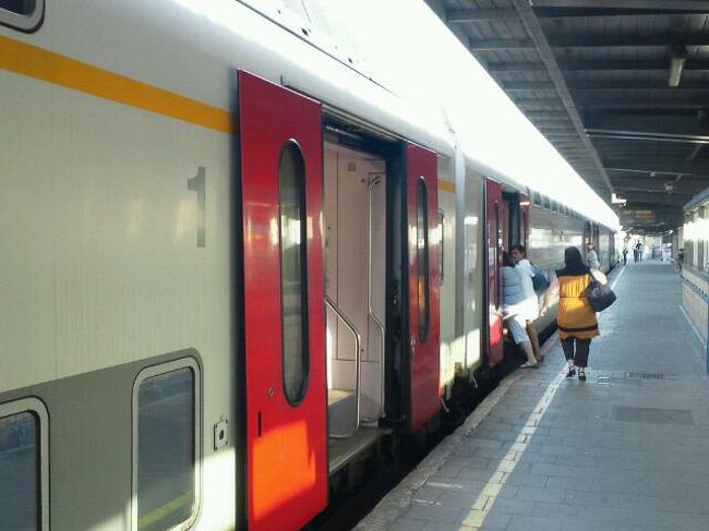 ブリュッセル到着。<br /><br />乗り換えてブリュージュに行きます。