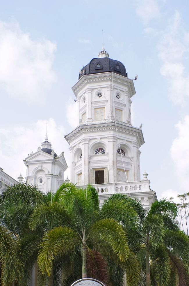 アブ・バカール・モスク。外から見学のみ。