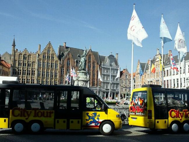 ミニバスで周遊できます。