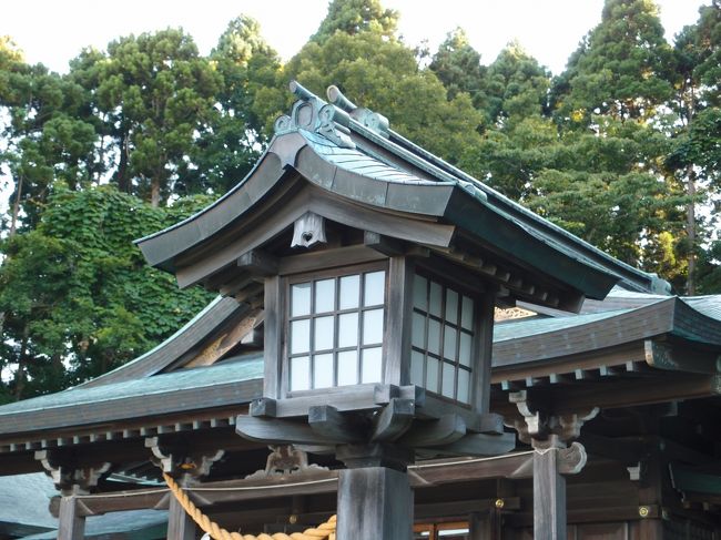 赤い大鳥居に気付かなければ、通り過ぎていたかも。。。<br /><br />スルーするには、惜しいほどの美しい神社でありました。