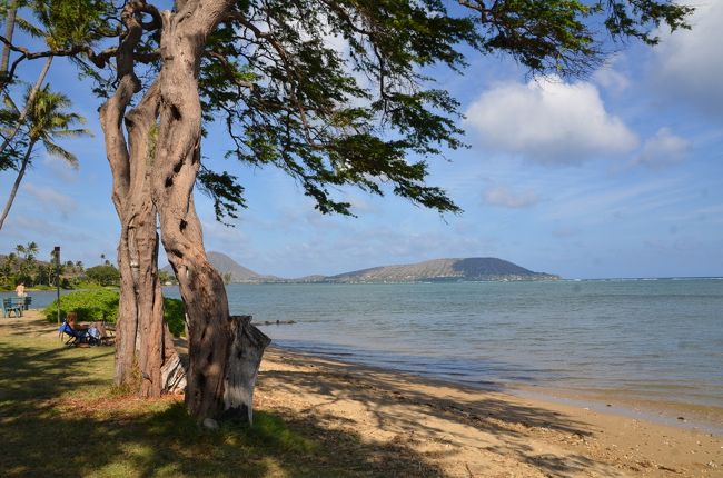 カハラの先のワイルペ・ビーチでまったり・・・<br />ハワイらしい緩やかな時間が過ぎていきます・・・・