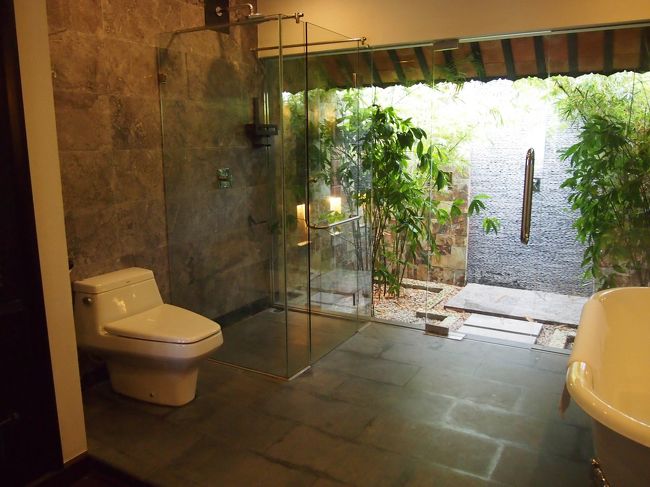 バスルーム（トイレ、シャワールーム）