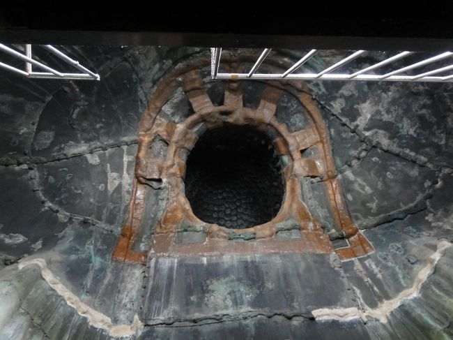 そして内部･･･。<br /><br />どこかわかるかな？<br /><br />