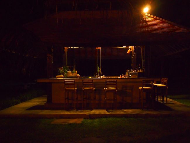 プールバー<br /><br />