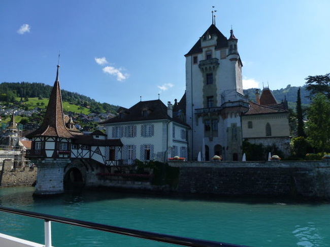 オーバーホーフェン城。<br /><br />ここも船着場です。