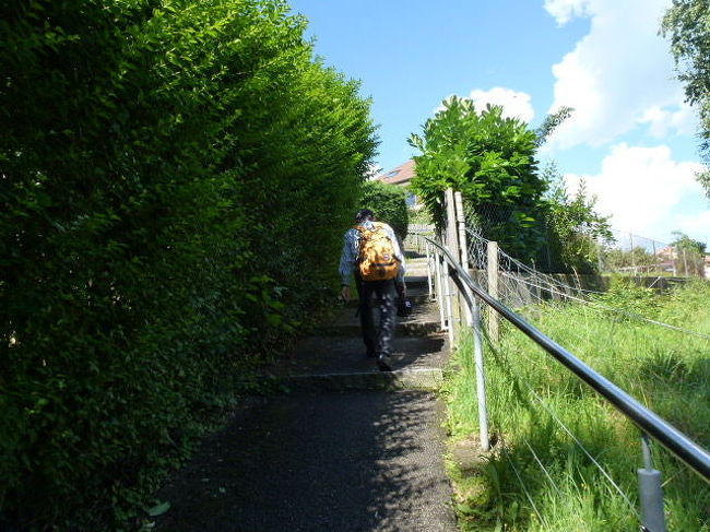 えっちらおっちら・・・