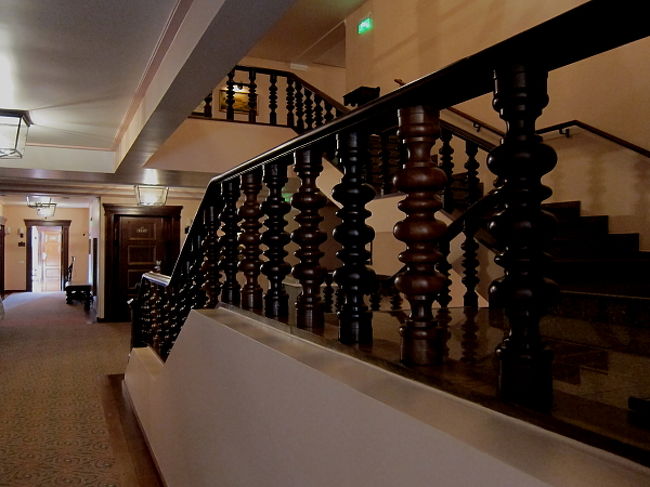 ここのショップでブラジル特産の色のついた宝石をつかった指輪を購入してしまいました〜。へへへ。