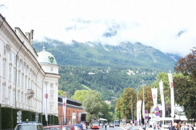 で、外にでると、晴れていました。ケーブルカーがはっきり見えます。もうちょっと粘ってもよかったかなと思いながら、そろそろ駅に向かわないといけない時間です。