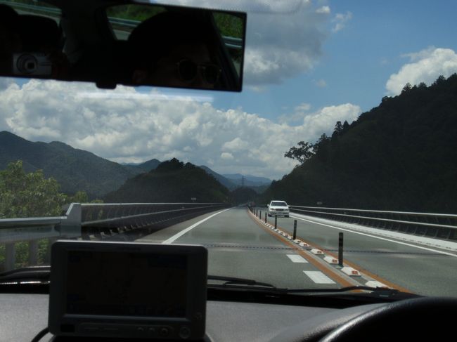 おお、対面通行！<br />