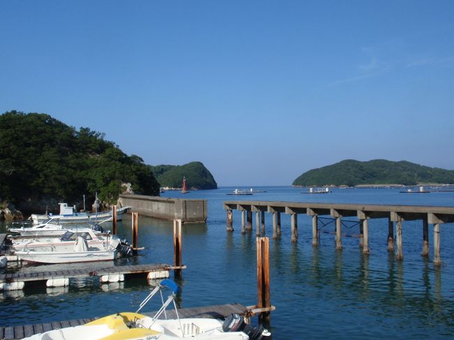 今回のお宿は鳥羽市浦村町にある<br />「ラ・コスタリカ」<br /><br />小さな小さなヨットマリーナに面しています。