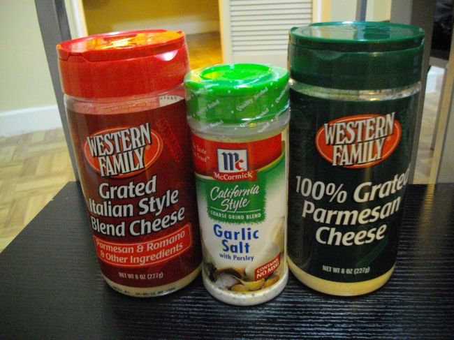 ＊本日のお買い物＊<br />＊＊ペイレススーパーマーケットにて＊＊<br />パルメザンチーズ（227g) $4.75<br />ガーリックソルト(177g) $3.85<br />イタリアンブレンドチーズ(227g)$4.79<br />