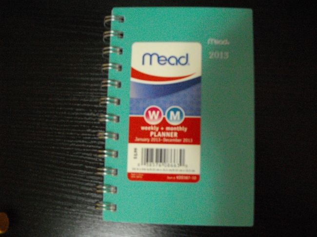 前回もKマートで同じものを購入<br />２０１３年の手帳　$5.99<br />